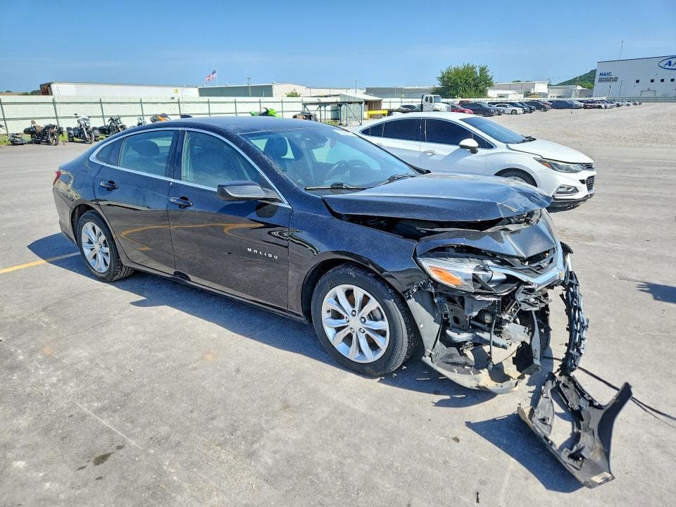 2019 CHEVROLET MALIBU LT 4