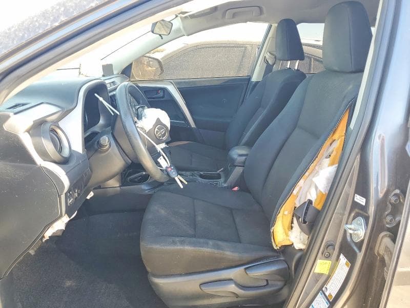 2018 TOYOTA RAV4 LE 7