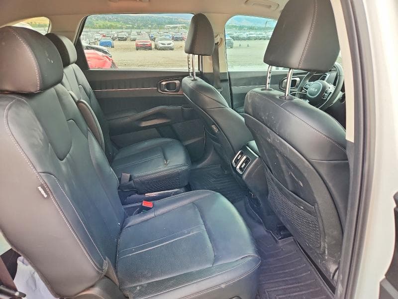 2025 KIA SORENTO EX 10