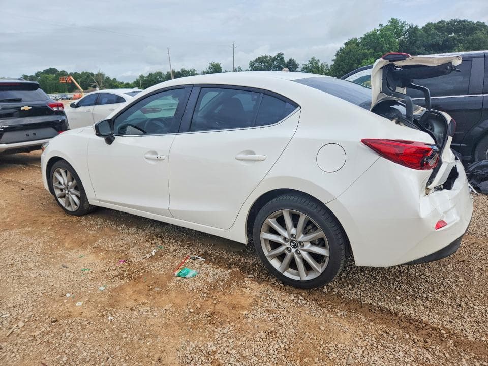 2017 MAZDA 3 TOURING 2