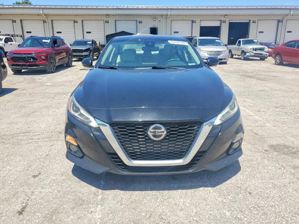 2020 NISSAN ALTIMA PLATINUM 5