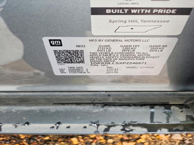 2023 GMC ACADIA AT4 13