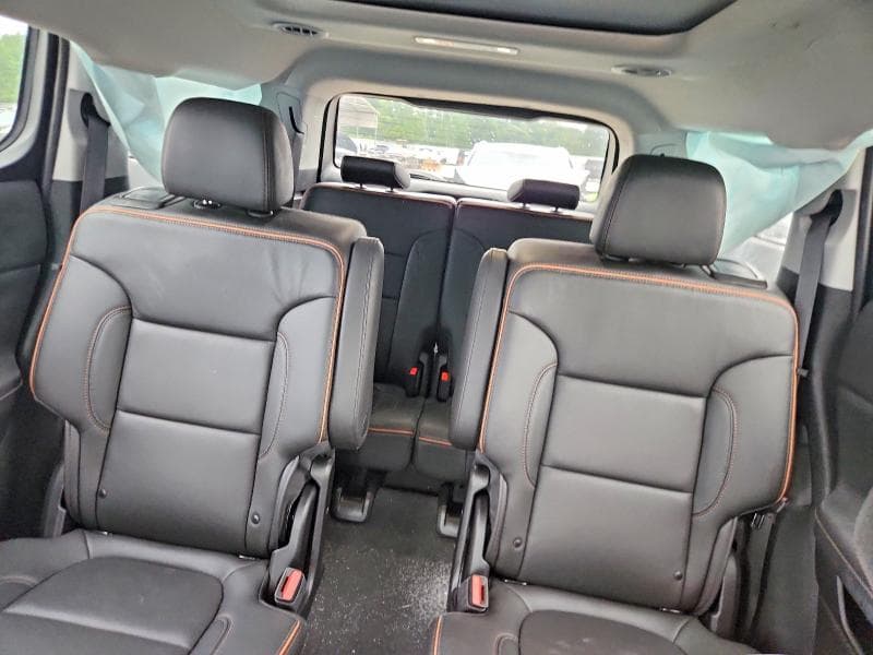 2023 GMC ACADIA AT4 10