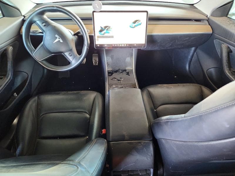 2018 TESLA MODEL 3 8