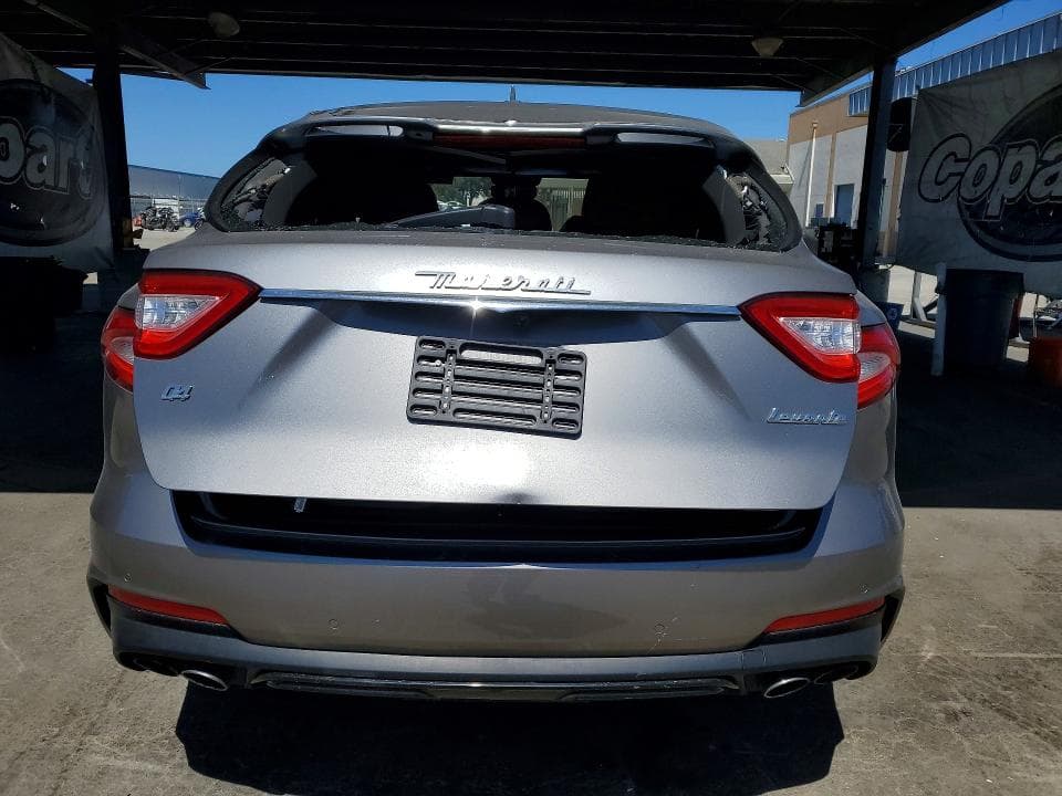 2019 MASERATI LEVANTE SPORT 6
