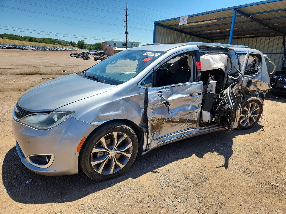 2018 CHRYSLER PACIFICA LIMITED LIMITED - 1