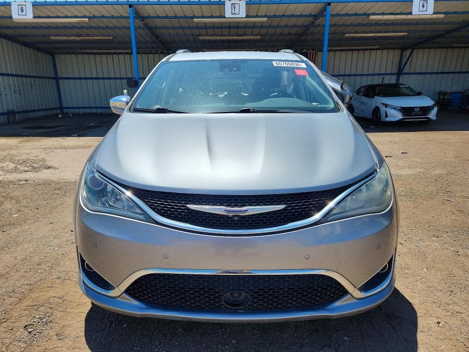 2018 CHRYSLER PACIFICA LIMITED LIMITED 5