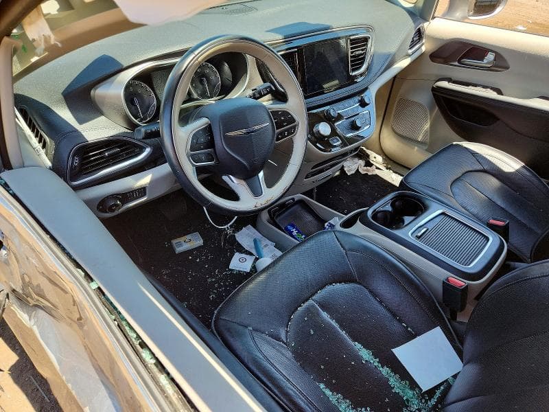 2018 CHRYSLER PACIFICA LIMITED LIMITED 8