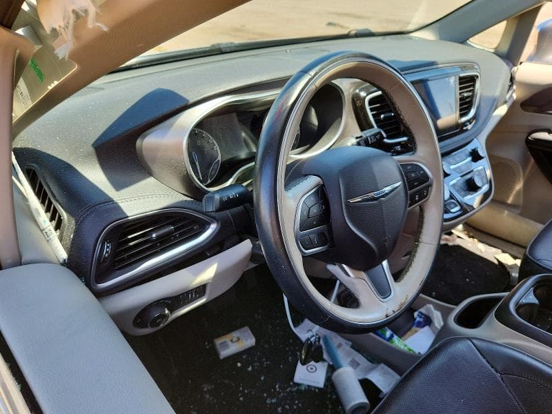 2018 CHRYSLER PACIFICA LIMITED LIMITED 9
