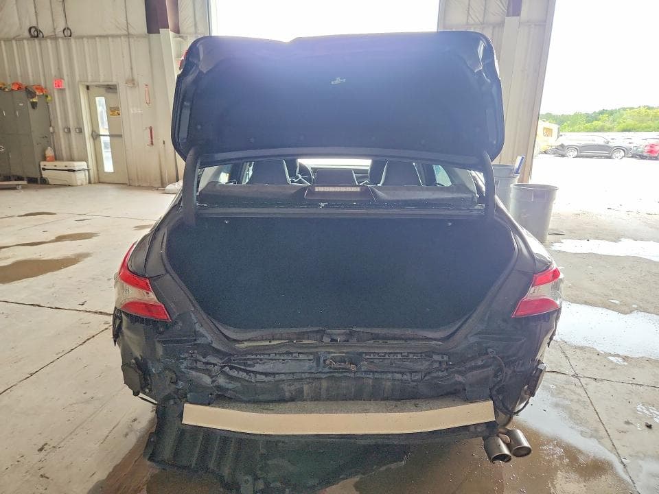 2019 TOYOTA CAMRY SE 6