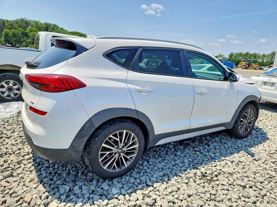 2019 HYUNDAI TUCSON SEL 3