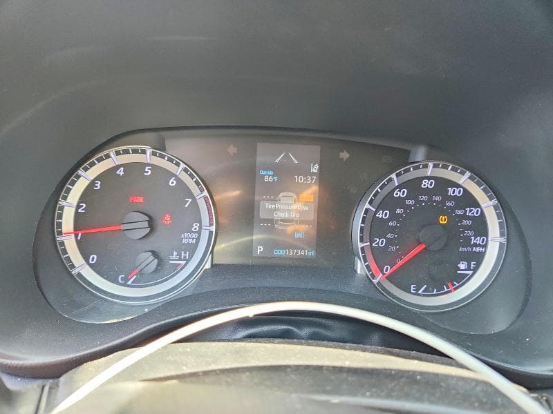 2021 TOYOTA HIGHLANDER L L 9