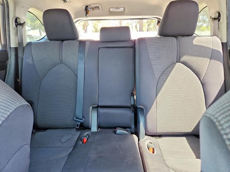 2021 TOYOTA HIGHLANDER L L 10