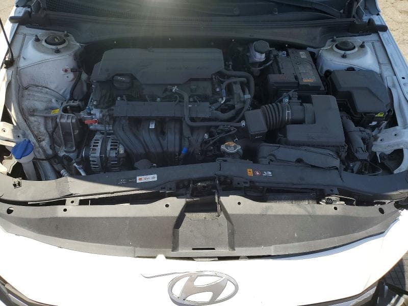 2024 HYUNDAI ELANTRA SEL SEL 11