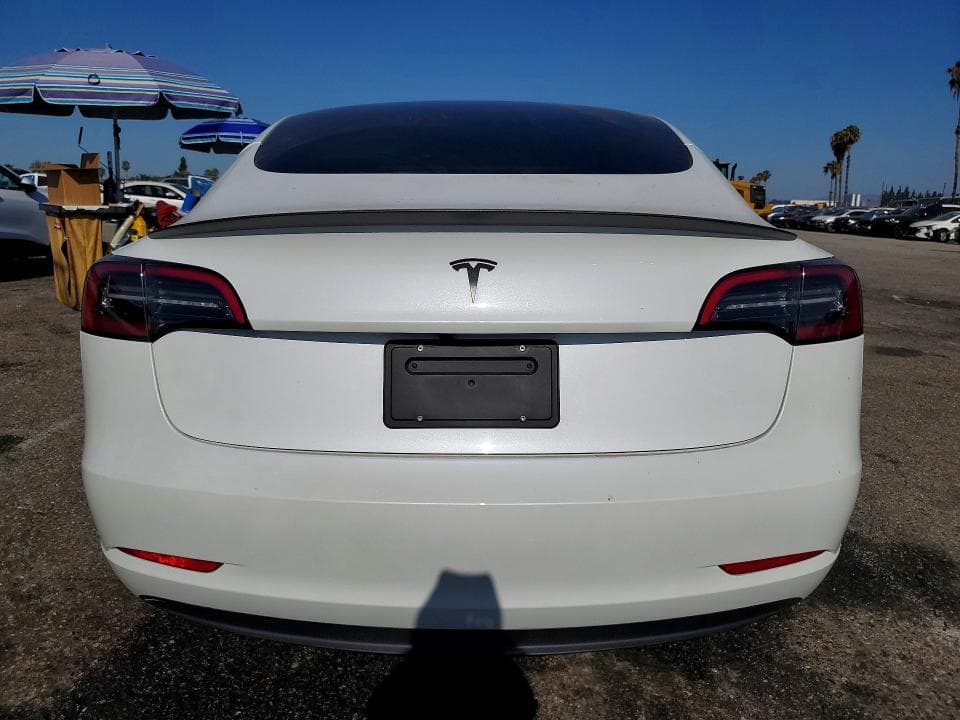 2023 TESLA MODEL 3 6