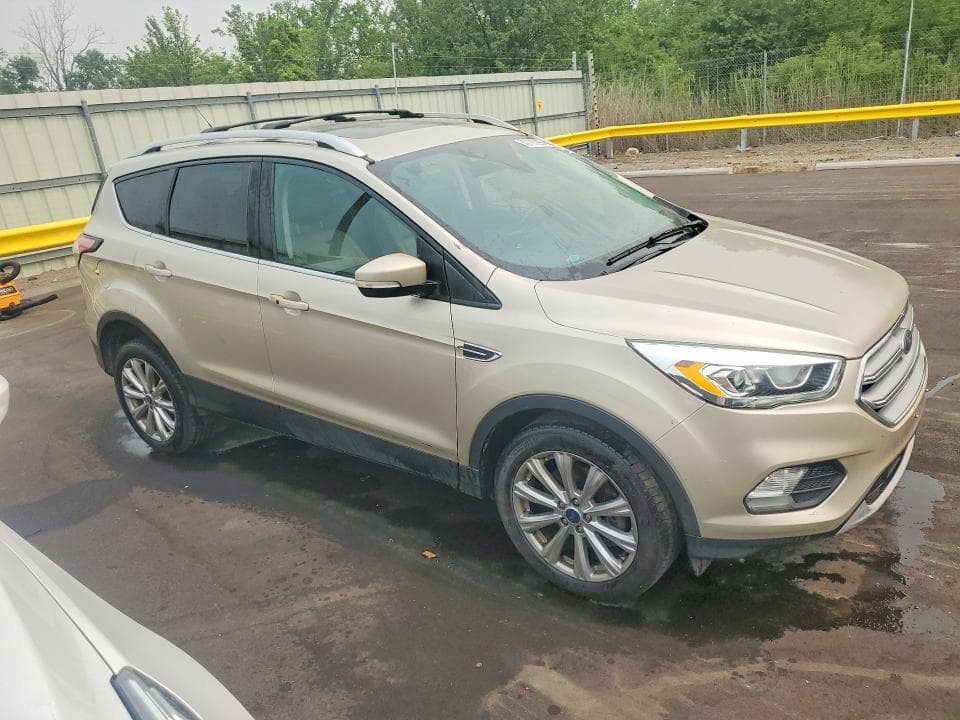 2017 FORD ESCAPE TITANIUM TITANIUM 4
