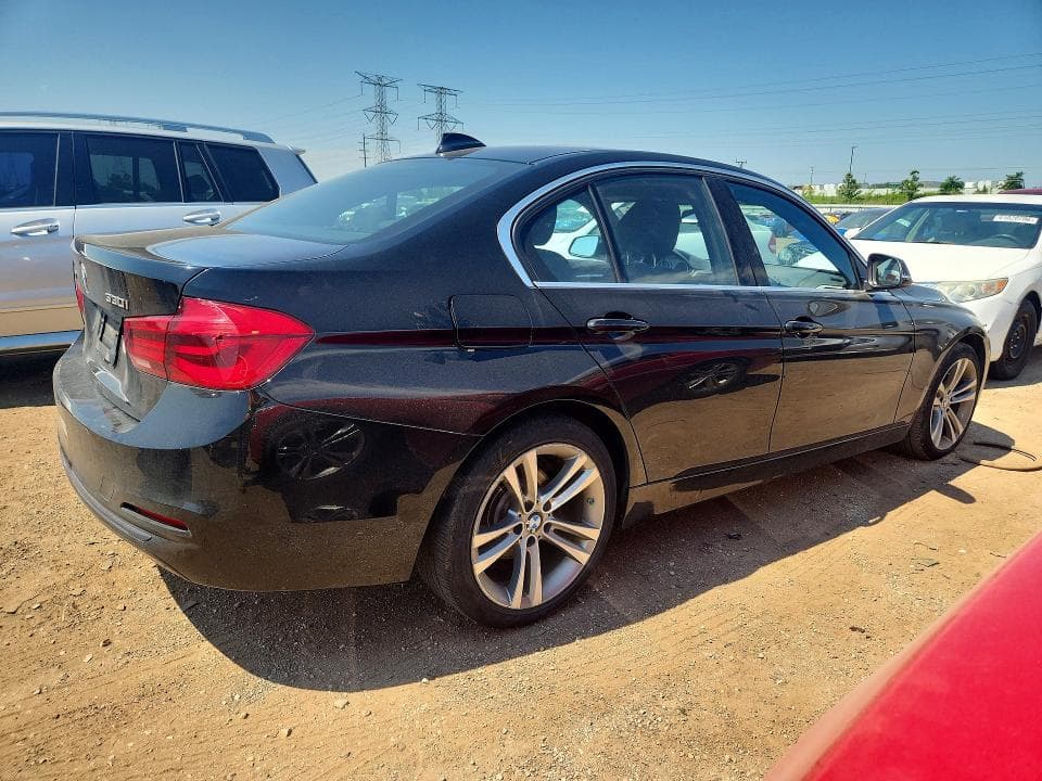 2018 BMW 330 XI 3