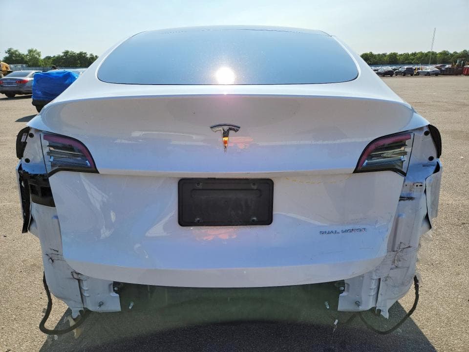 2021 TESLA MODEL Y 6