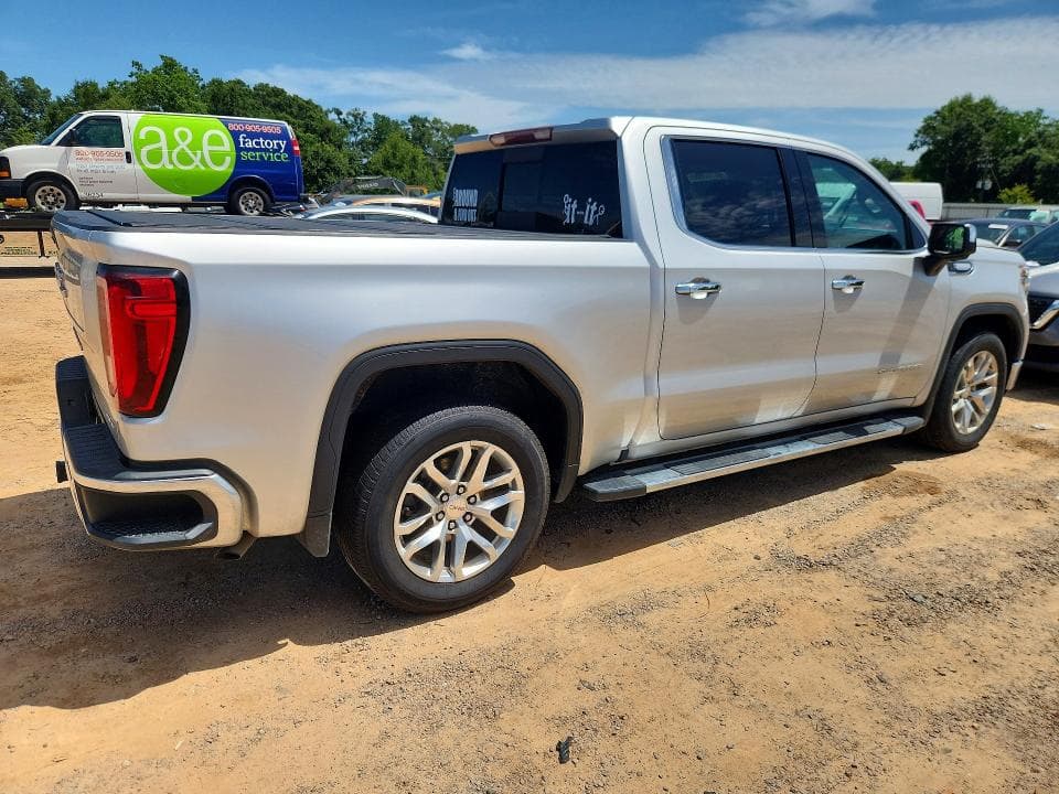 2021 GMC SIERRA C1500 SLT 3