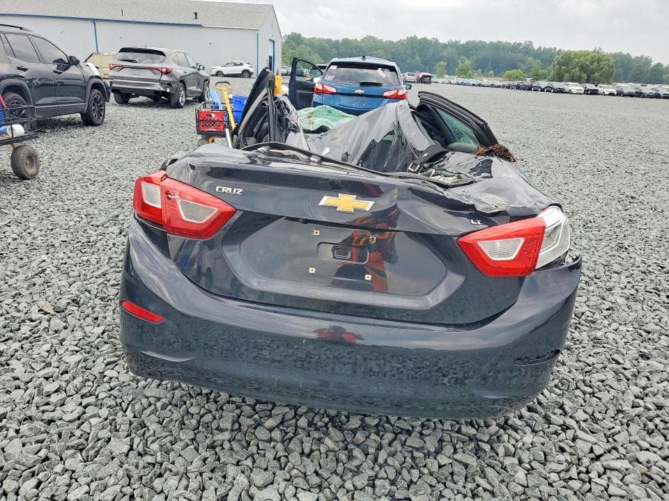 2017 CHEVROLET CRUZE LT 6