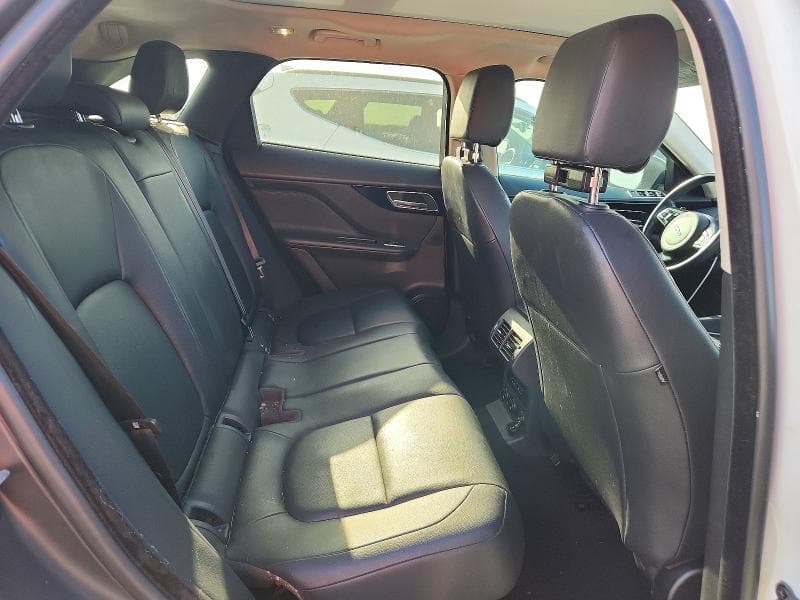 2020 JAGUAR F-PACE PREMIUM 10