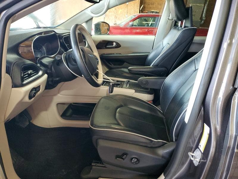 2021 CHRYSLER PACIFICA HYBRID LIMITED 7