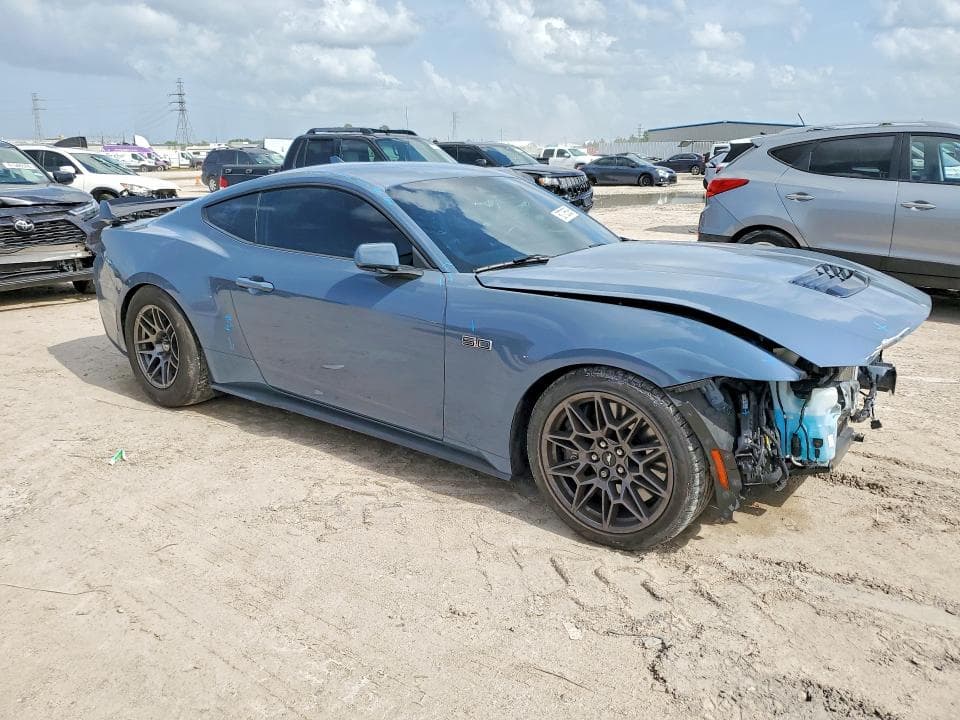 2024 FORD MUSTANG GT 4
