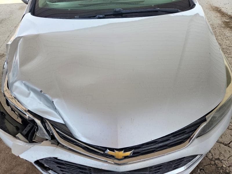 2018 CHEVROLET CRUZE LT 11