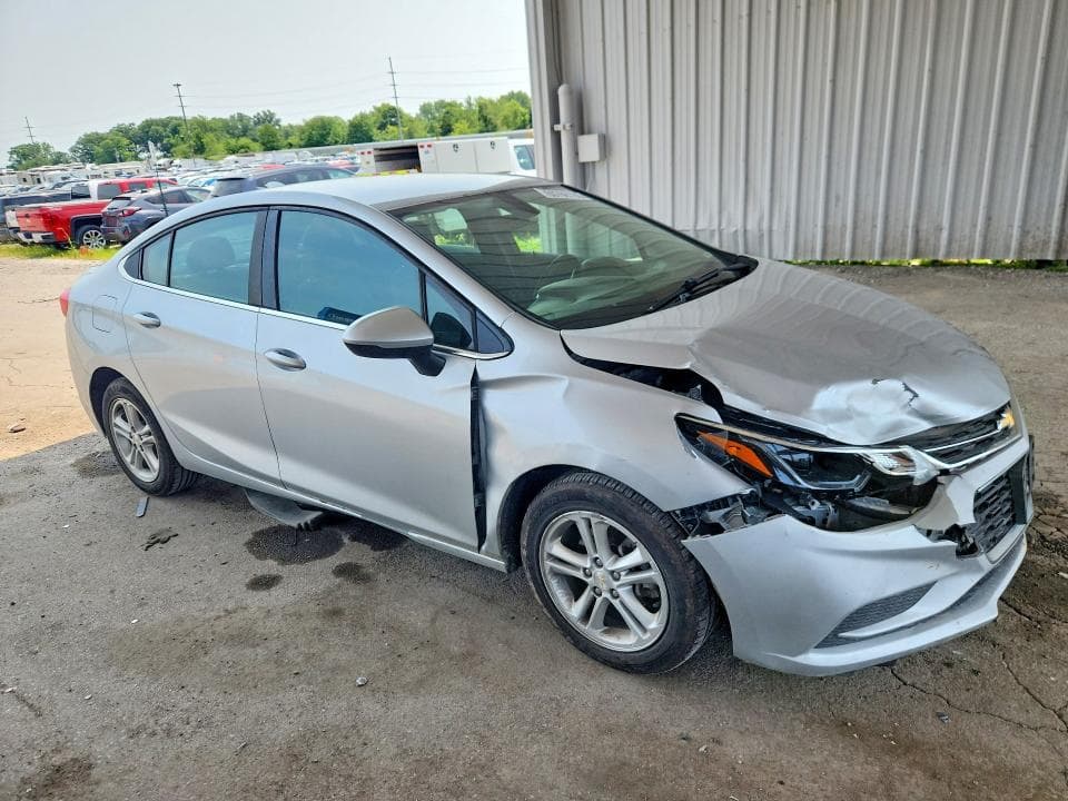 2018 CHEVROLET CRUZE LT 4