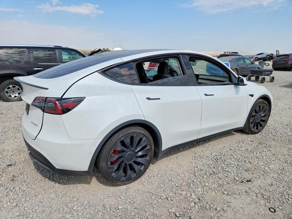 2022 TESLA MODEL Y 3