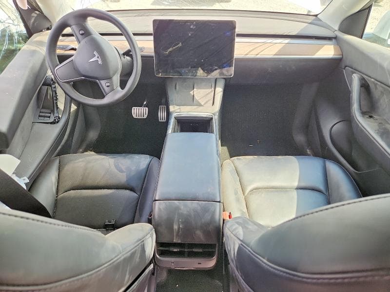 2022 TESLA MODEL Y 8