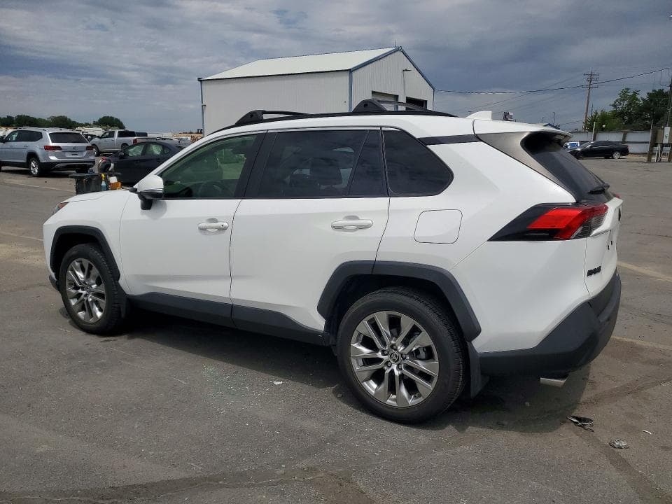 2019 TOYOTA RAV4 XLE PREMIUM 2