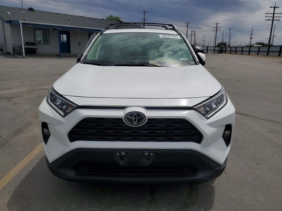 2019 TOYOTA RAV4 XLE PREMIUM 5
