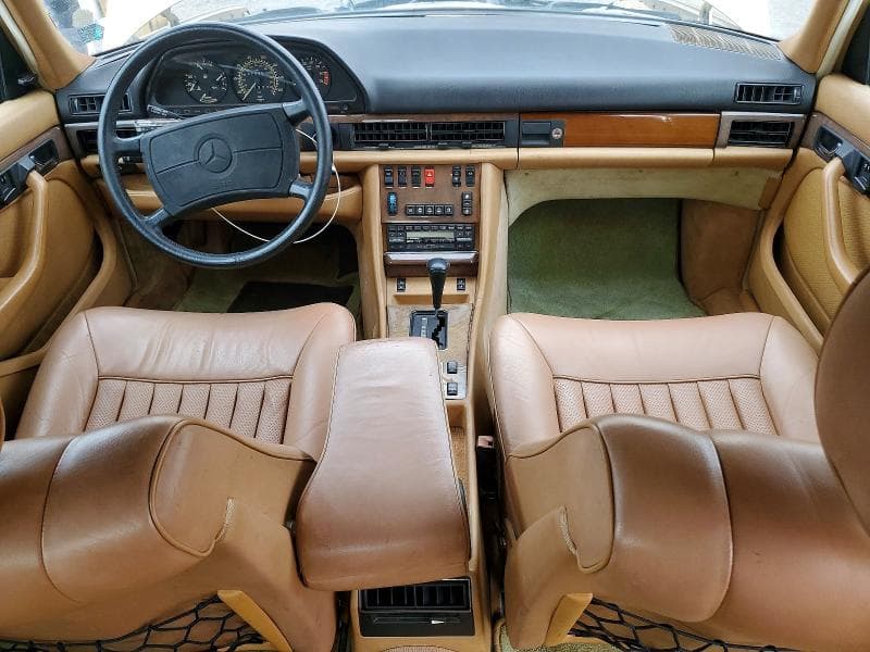 1986 MERCEDES-BENZ 560 SEL SEL 8