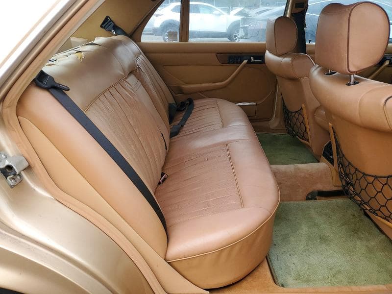 1986 MERCEDES-BENZ 560 SEL SEL 10