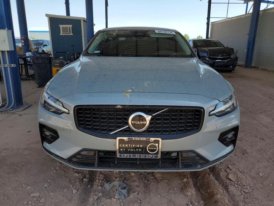 2024 VOLVO S60 CORE 5