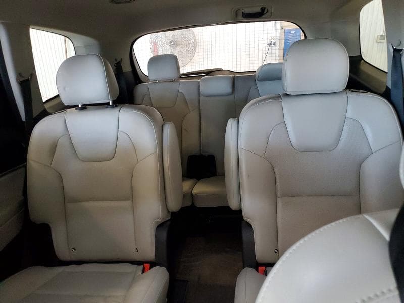 2020 KIA TELLURIDE S S 10