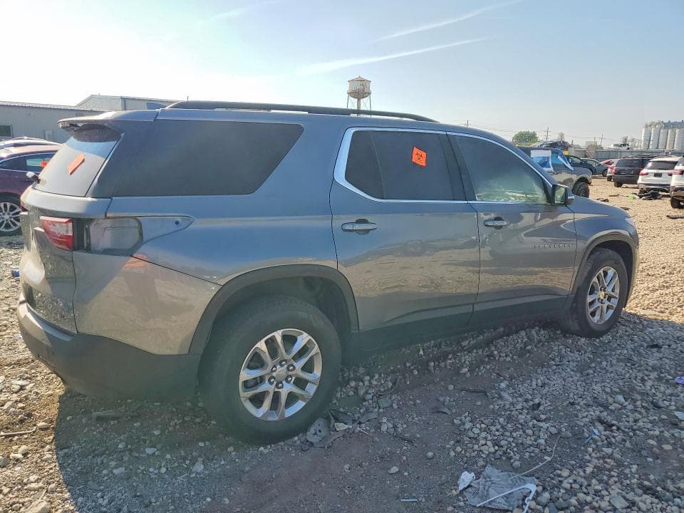 2021 CHEVROLET TRAVERSE LT 3