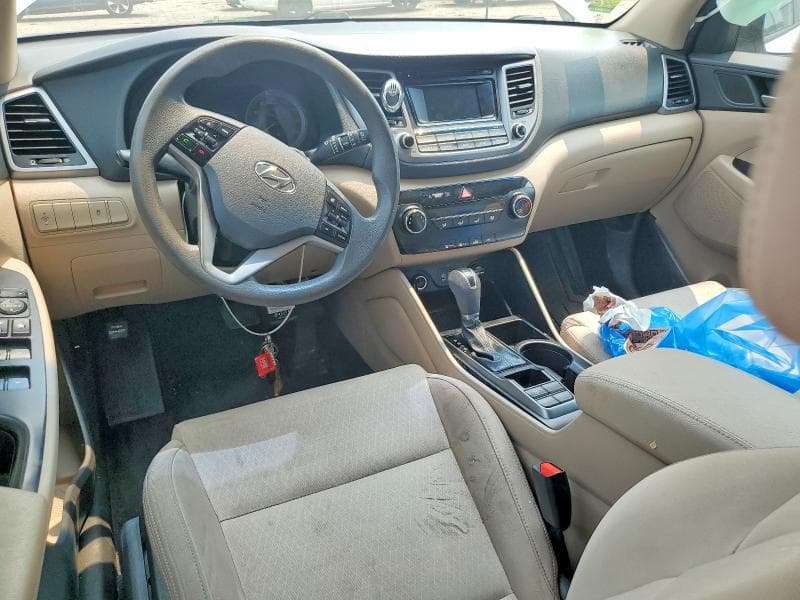2017 HYUNDAI TUCSON SE 8
