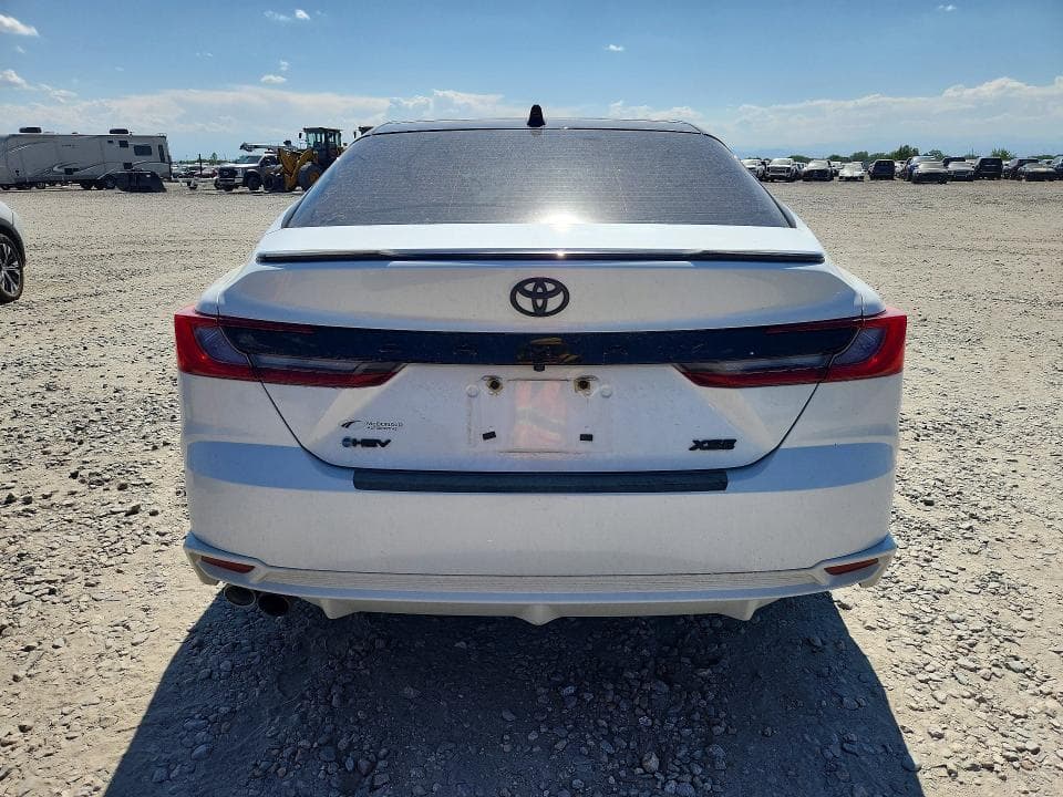 2025 TOYOTA CAMRY XSE 6
