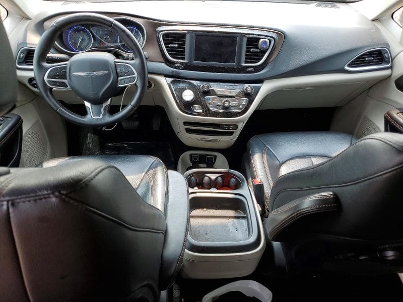 2018 CHRYSLER PACIFICA TOURING L 8
