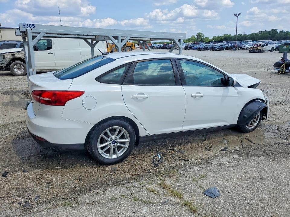 2017 FORD FOCUS SE 3