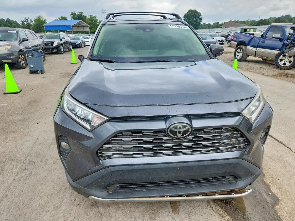 2019 TOYOTA RAV4 LIMITED 5
