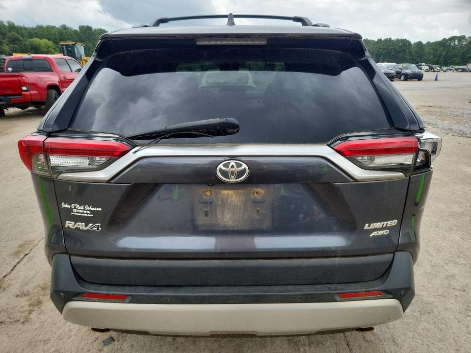 2019 TOYOTA RAV4 LIMITED 6