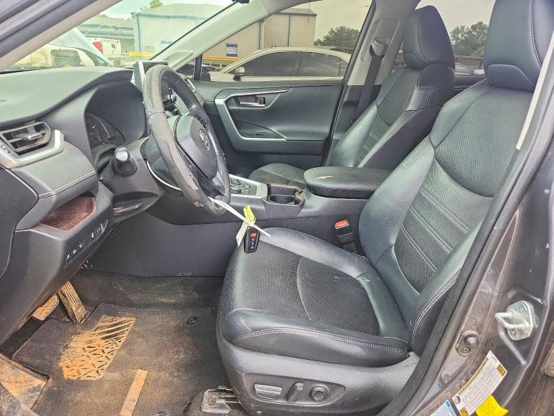 2019 TOYOTA RAV4 LIMITED 7