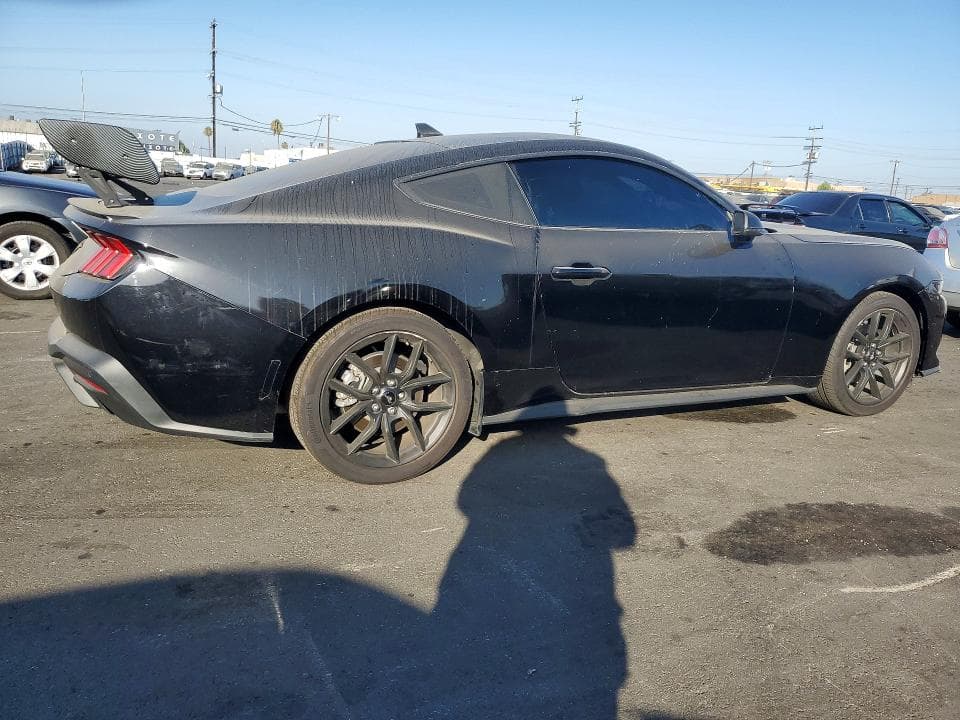 2024 FORD MUSTANG 3