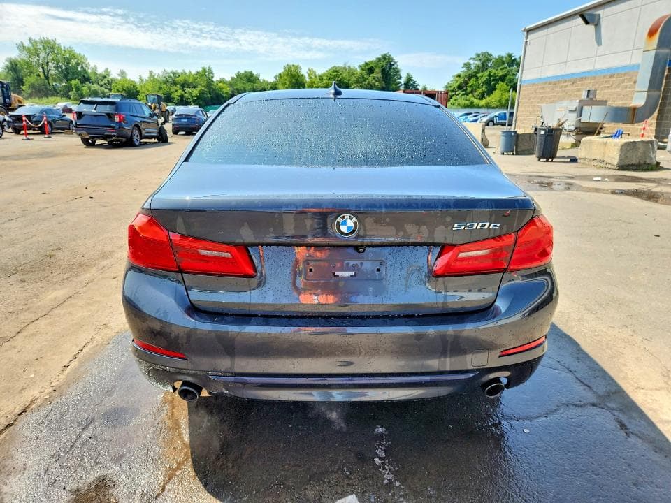 2019 BMW 530XE 6