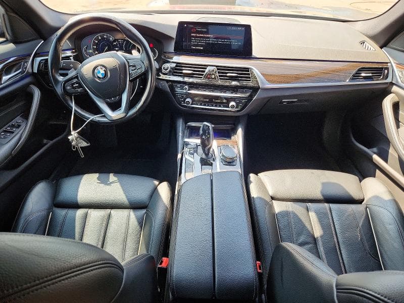 2019 BMW 530XE 8