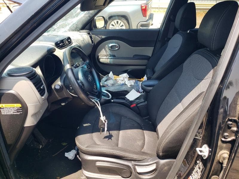 2019 KIA SOUL + 7