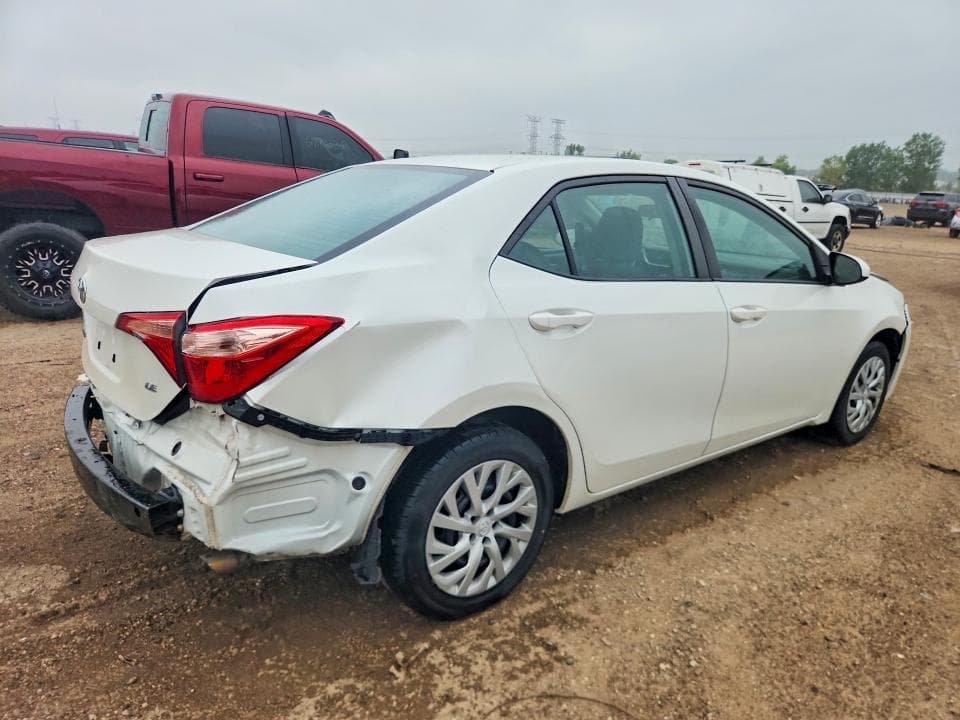 2017 TOYOTA COROLLA LE LE 3